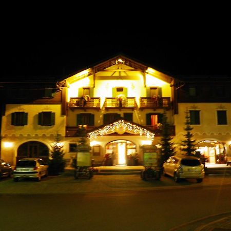 Hotel Pontiglia Лівіньо Екстер'єр фото