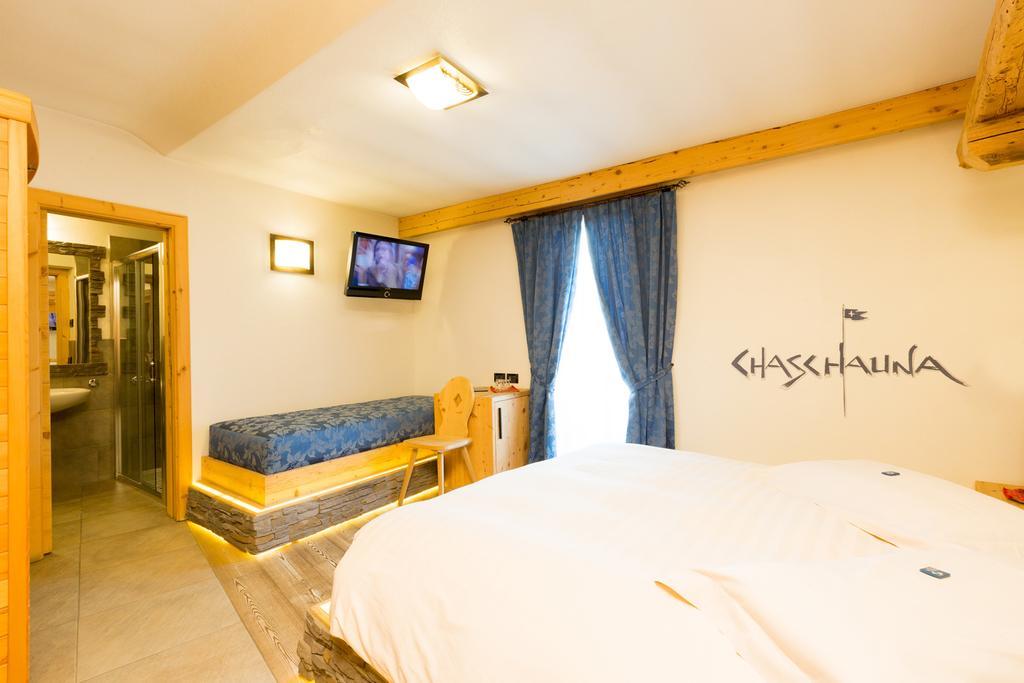 Hotel Pontiglia Лівіньо Екстер'єр фото
